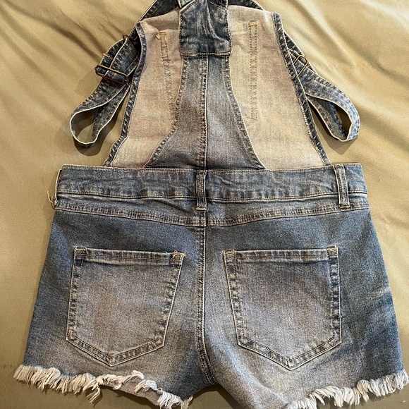 Rue21 Jean Short Overalls - Picture 2 of 4